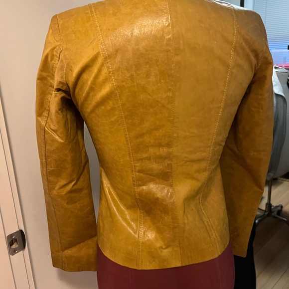 Leather jacket - Picture 5 of 6